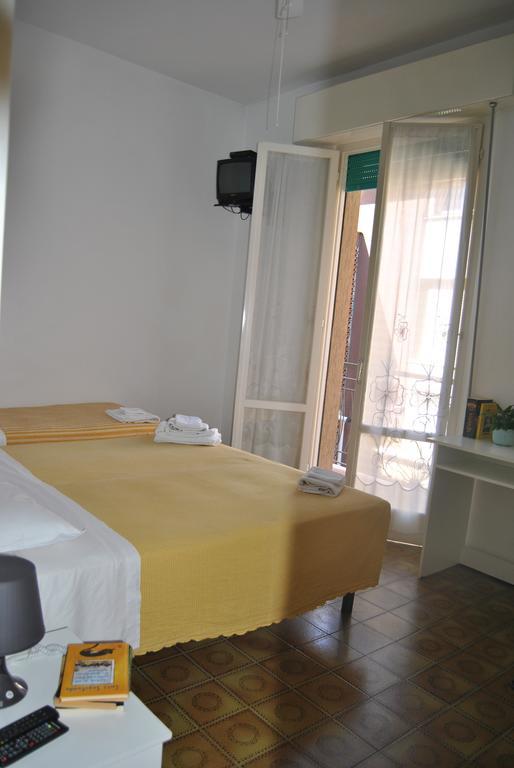 Le Aromatiche B&B Viserbella di Rimini Exteriér fotografie
